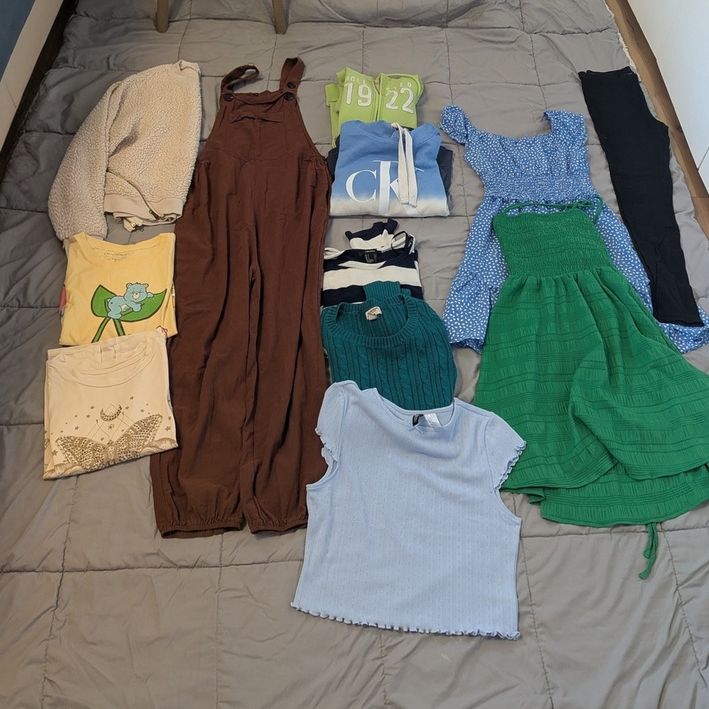 Girl Clothes Set (Youth Small)
